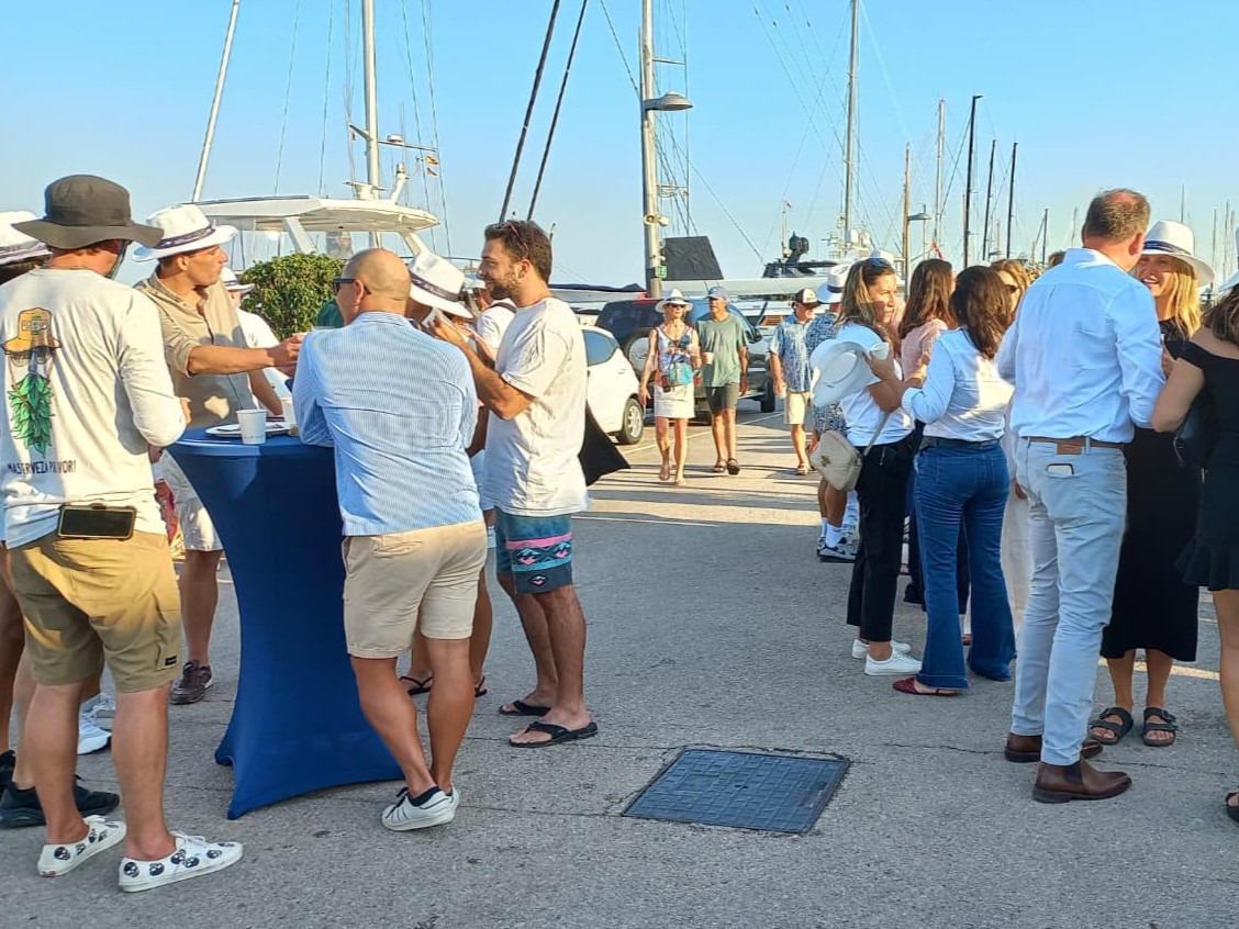 Marina Port de Mallorca celebra el arranque de temporada con una barbacoa frente a la bahía de Palma