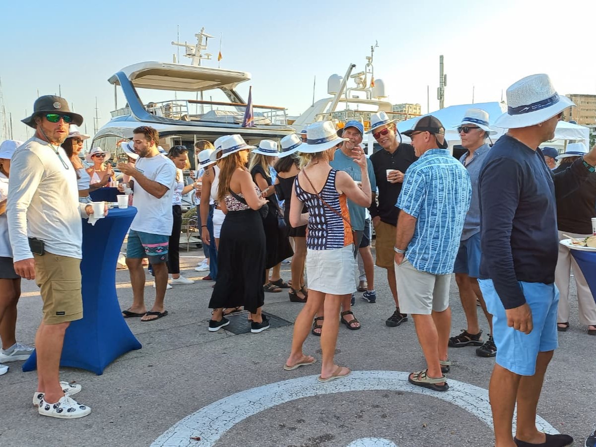 Marina Port de Mallorca celebra el arranque de temporada con una barbacoa frente a la bahía de Palma