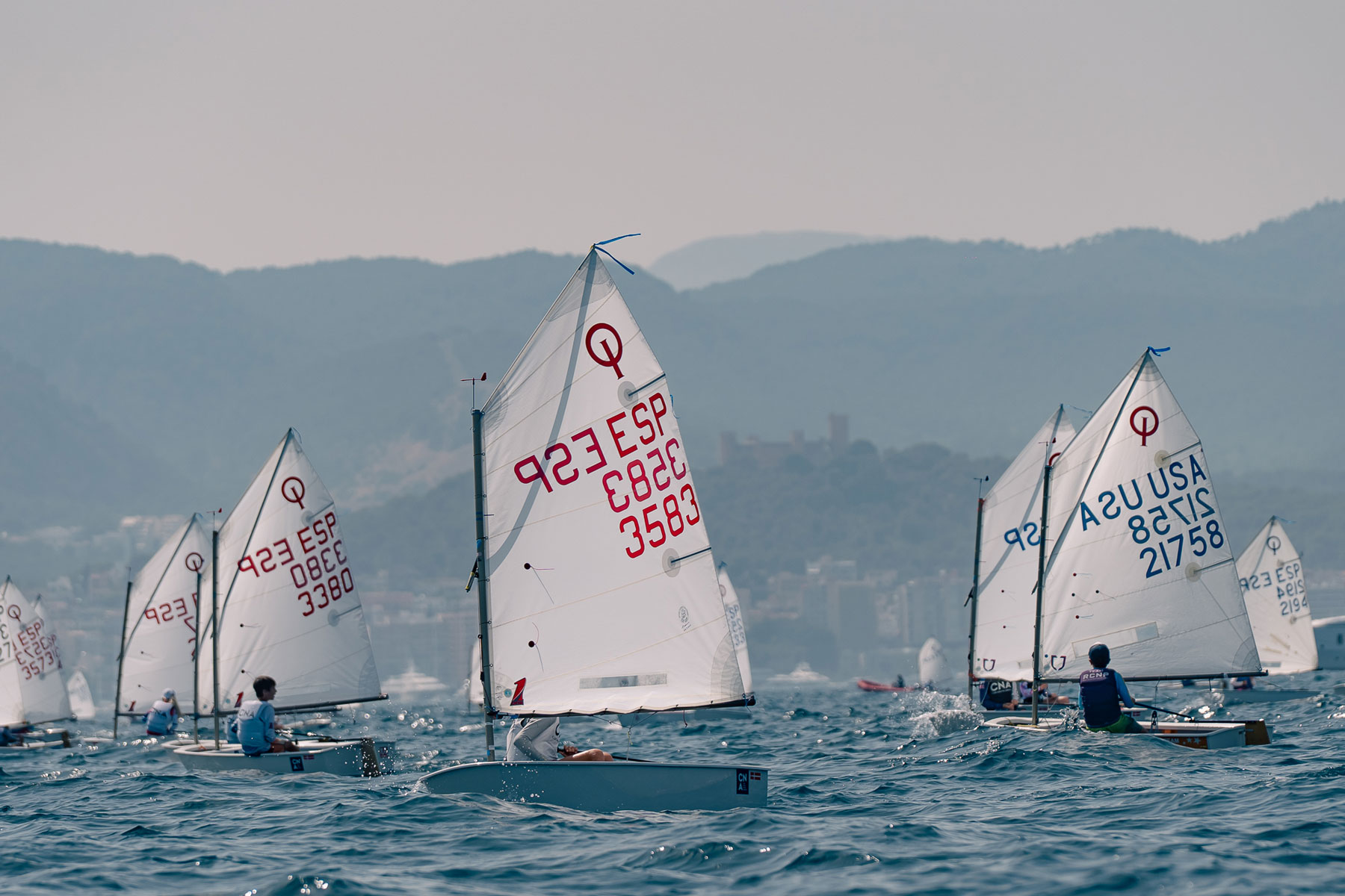 noticias náuticas, actualidad náutica, optimist, trofeo abanca optimist, rcnp, real club náutico de 