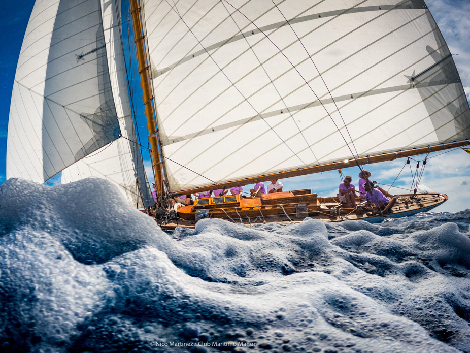 nautical news, nautical news, copa del rey de barcos de época, copa del rey repsol, menorca, vintage