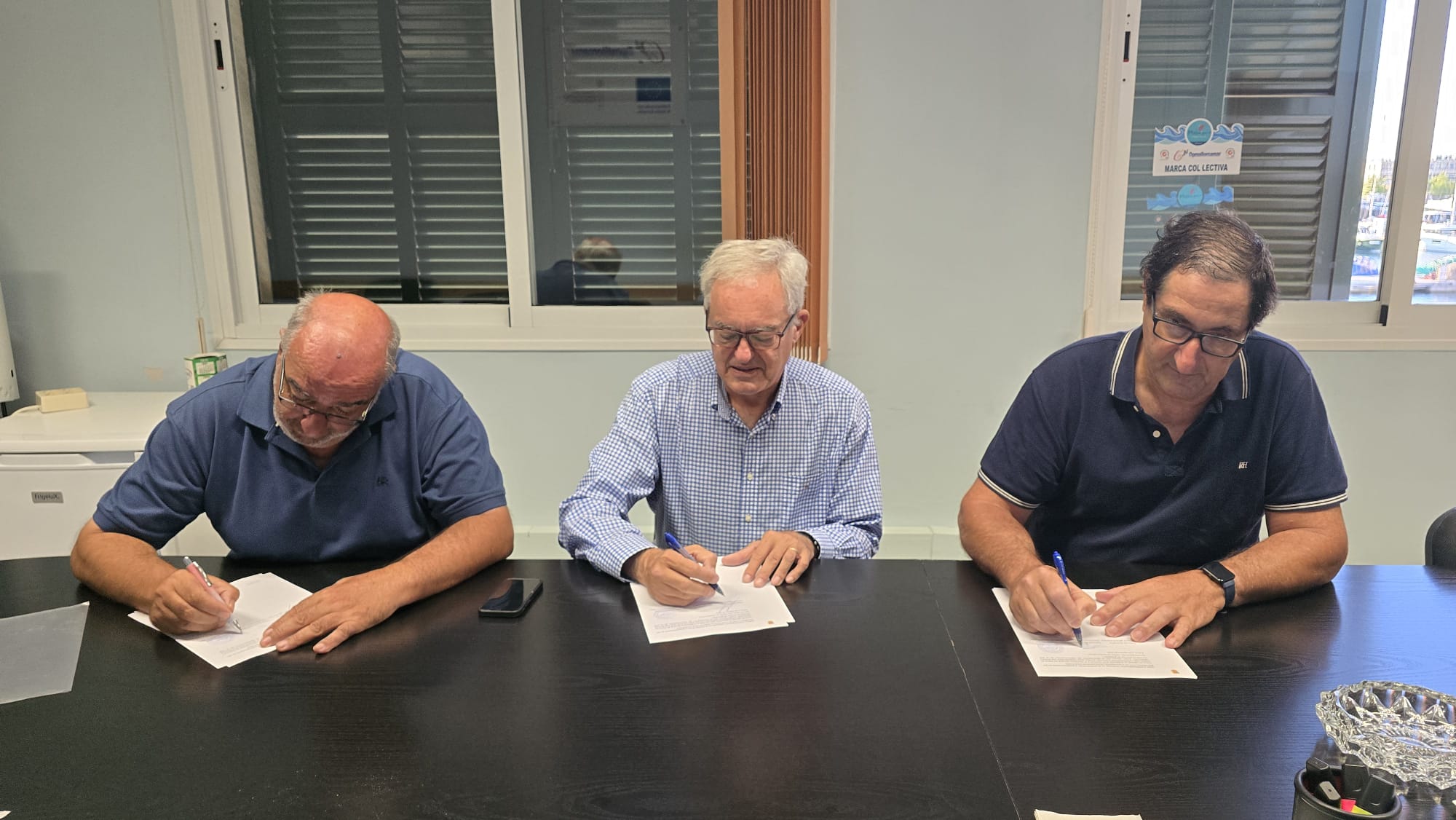 noticias náuticas, actualidad náutica, sector pesquero balear, pesca en baleares, gamba roja, cuota 