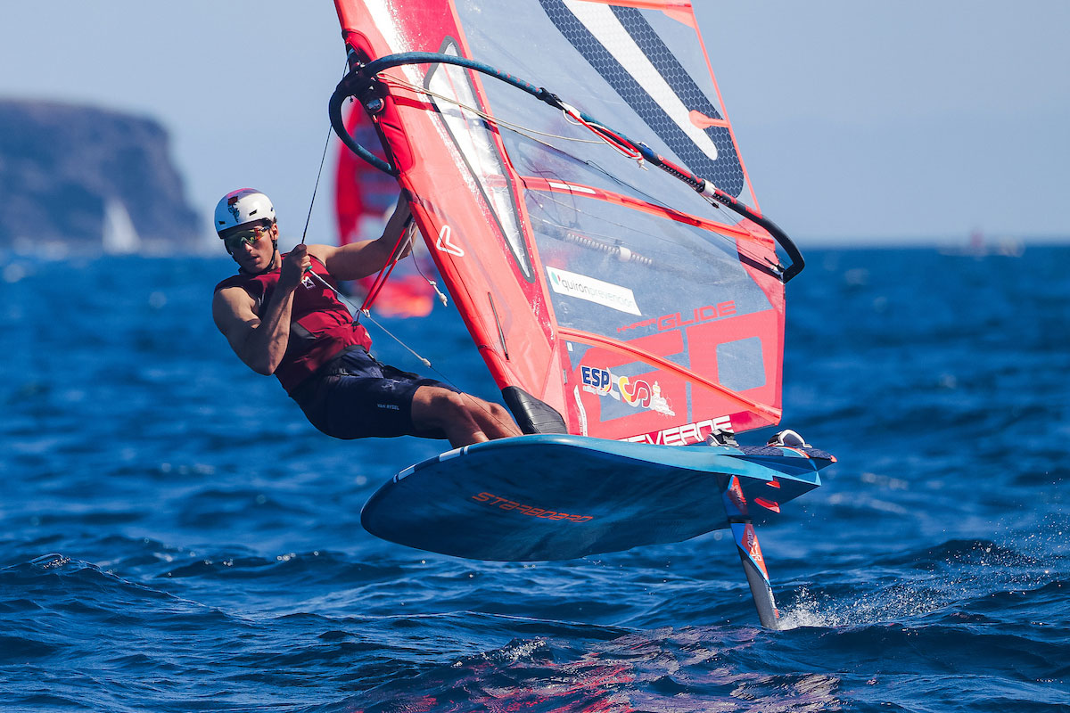 noticias náuticas, actualidad náutica, juegos internacionales de iqfoil, regata, regatista, vela, em