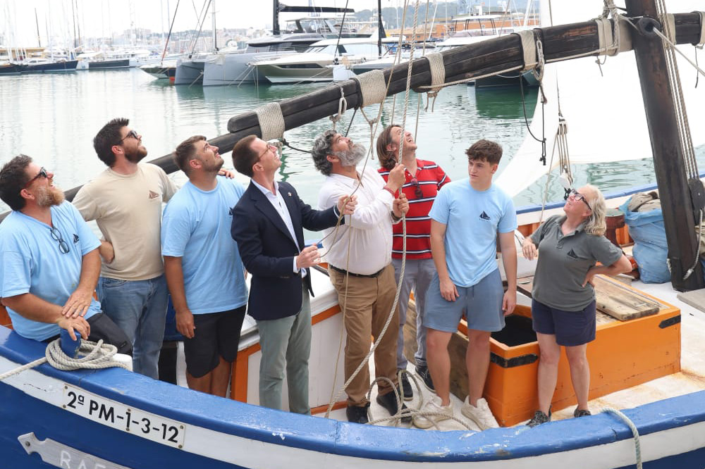 noticias náuticas, actualidad náutica, barca de bou rafel, llaüt, patrimonio naval, patrimonio cultu