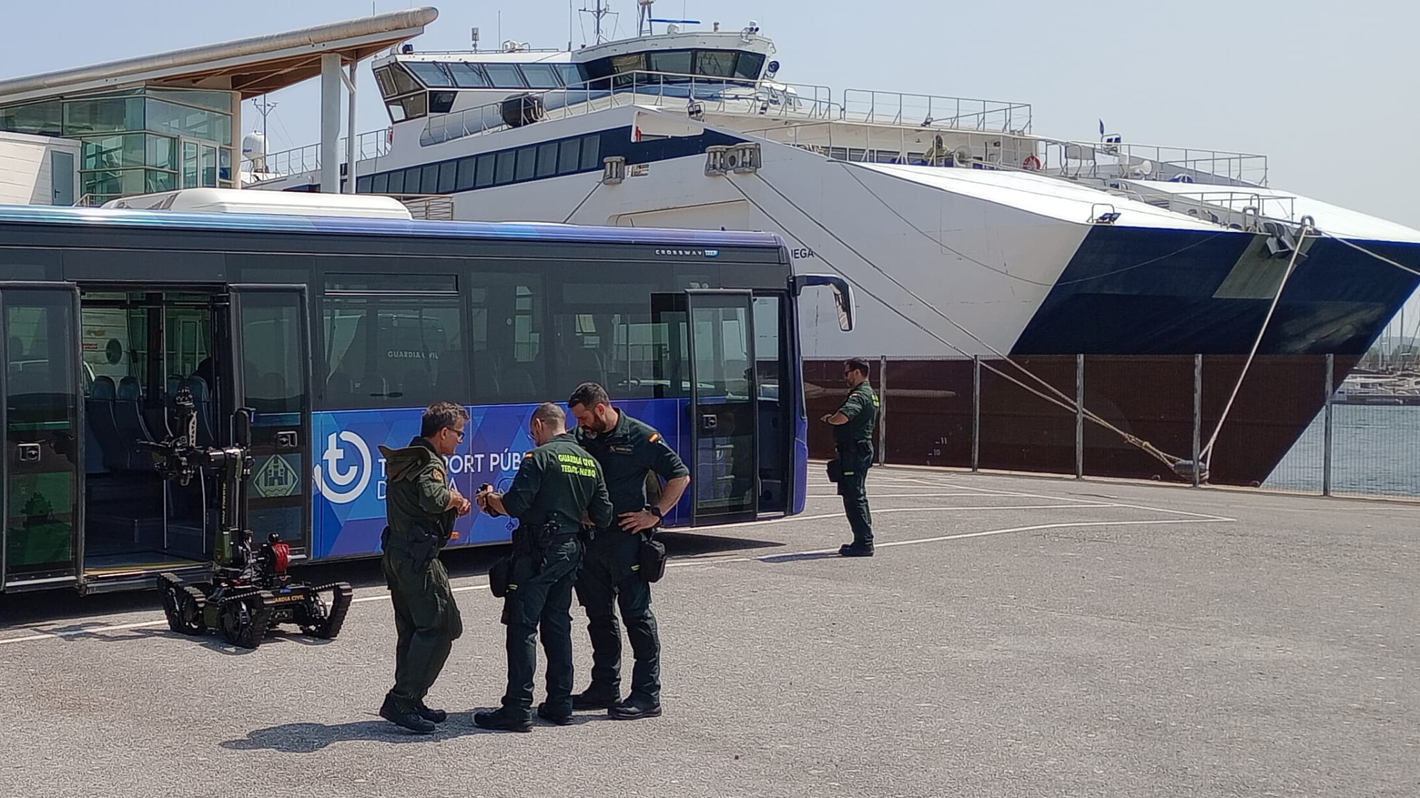 noticias náuticas, actualidad náutica, postib, guardia civil, sant antoni, simulacro de emergencia, 