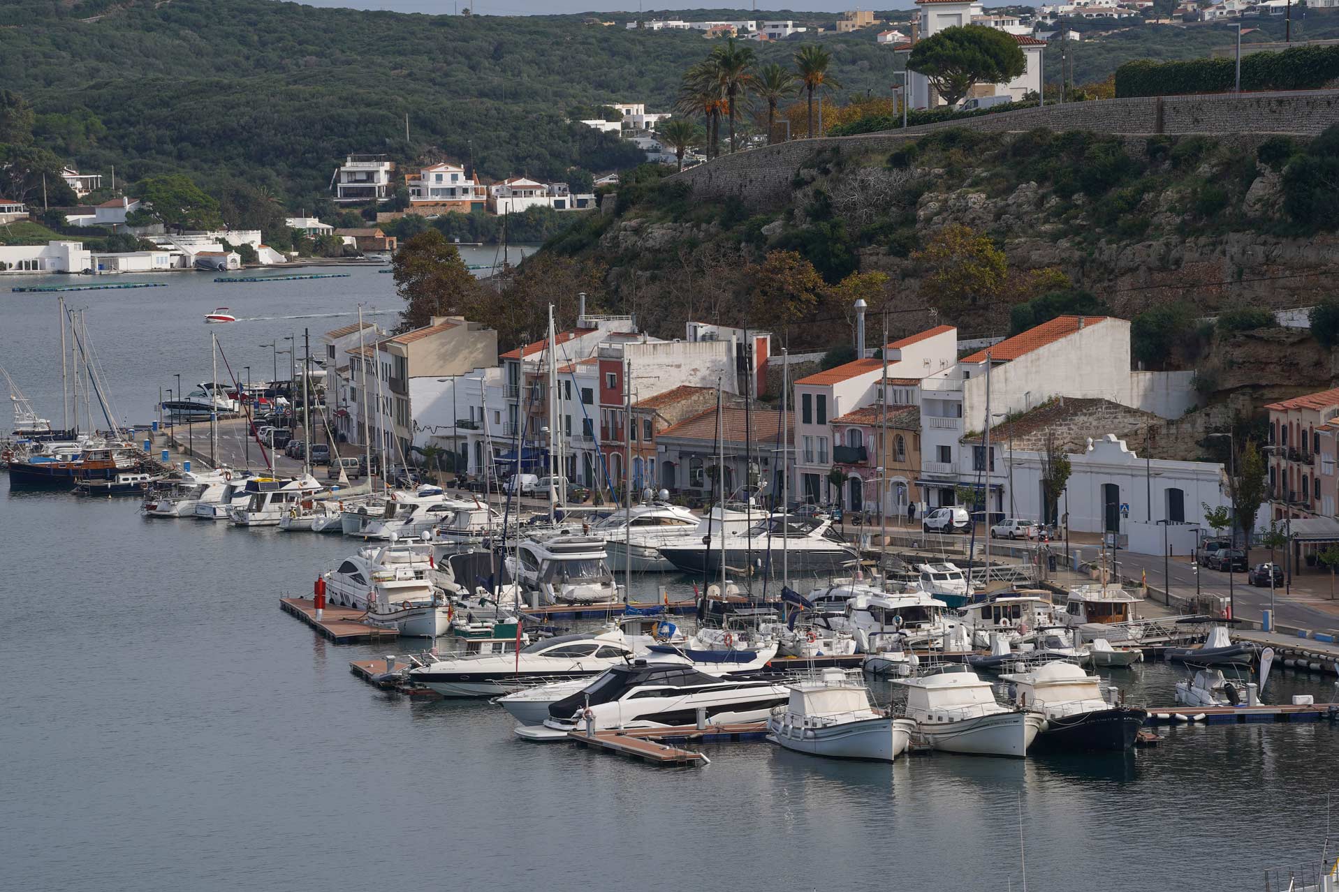 noticias náuticas, actualidad náutica, APB, muelle de levante, puerto de mahón, gestión de amarres, 