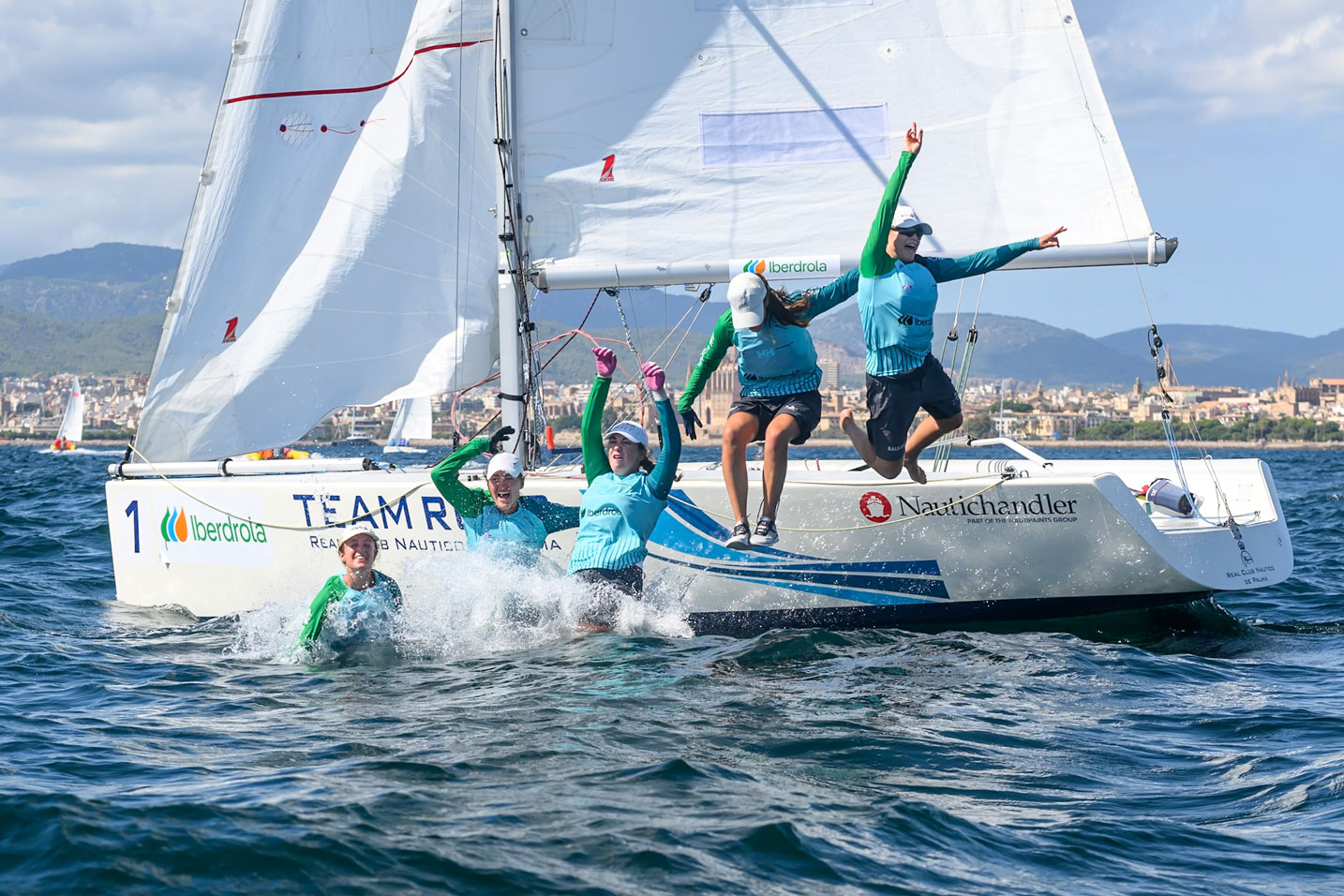 nautical news, iberdrola's league, female saiing, rcnp, cna, cmsap, sailing, regatta, sailors