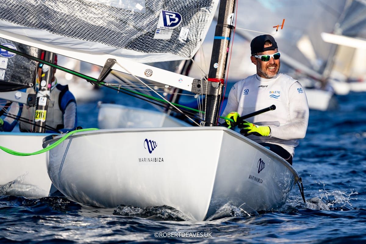 noticias náuticas, actualidad náutica, clase finn, campeonato, ibiza, club náutico de ibiza, cni, re