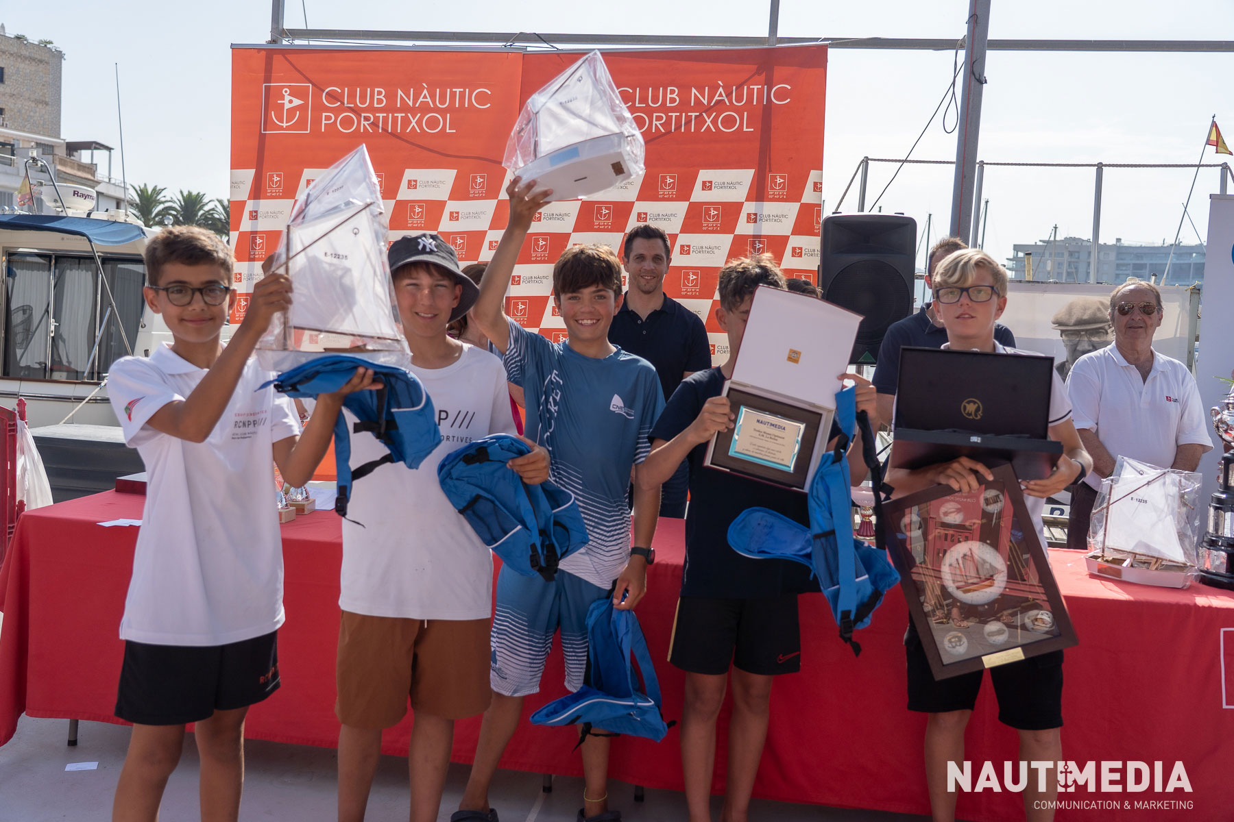 noticias náuticas, actualidad náutica, trofeo mamá optimist, mamá optimist, club nàutic portitxol, c