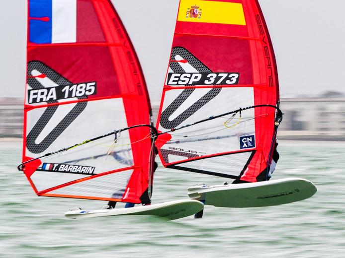 noticias náuticas, actualidad náutica, cna, club nàutic s'arenal, iqfoil games, regata, regatista, v
