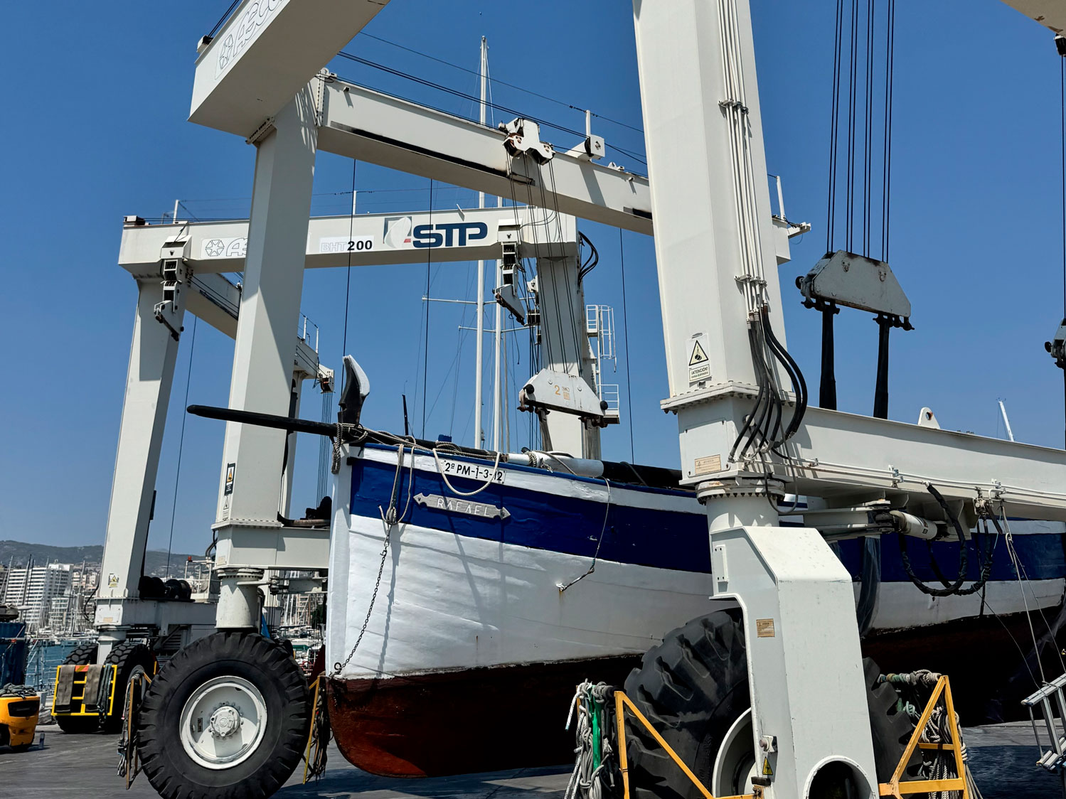 noticias náuticas, actualidad náutica, stp shipyard palma, rafael, llaüt, embarcación histórica, mes