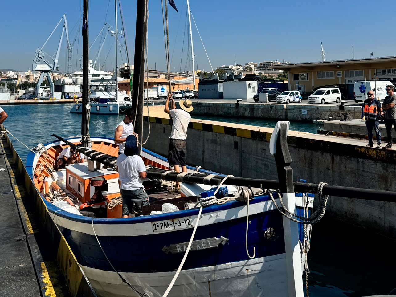 noticias náuticas, actualidad náutica, stp shipyard palma, rafael, llaüt, embarcación histórica, mes