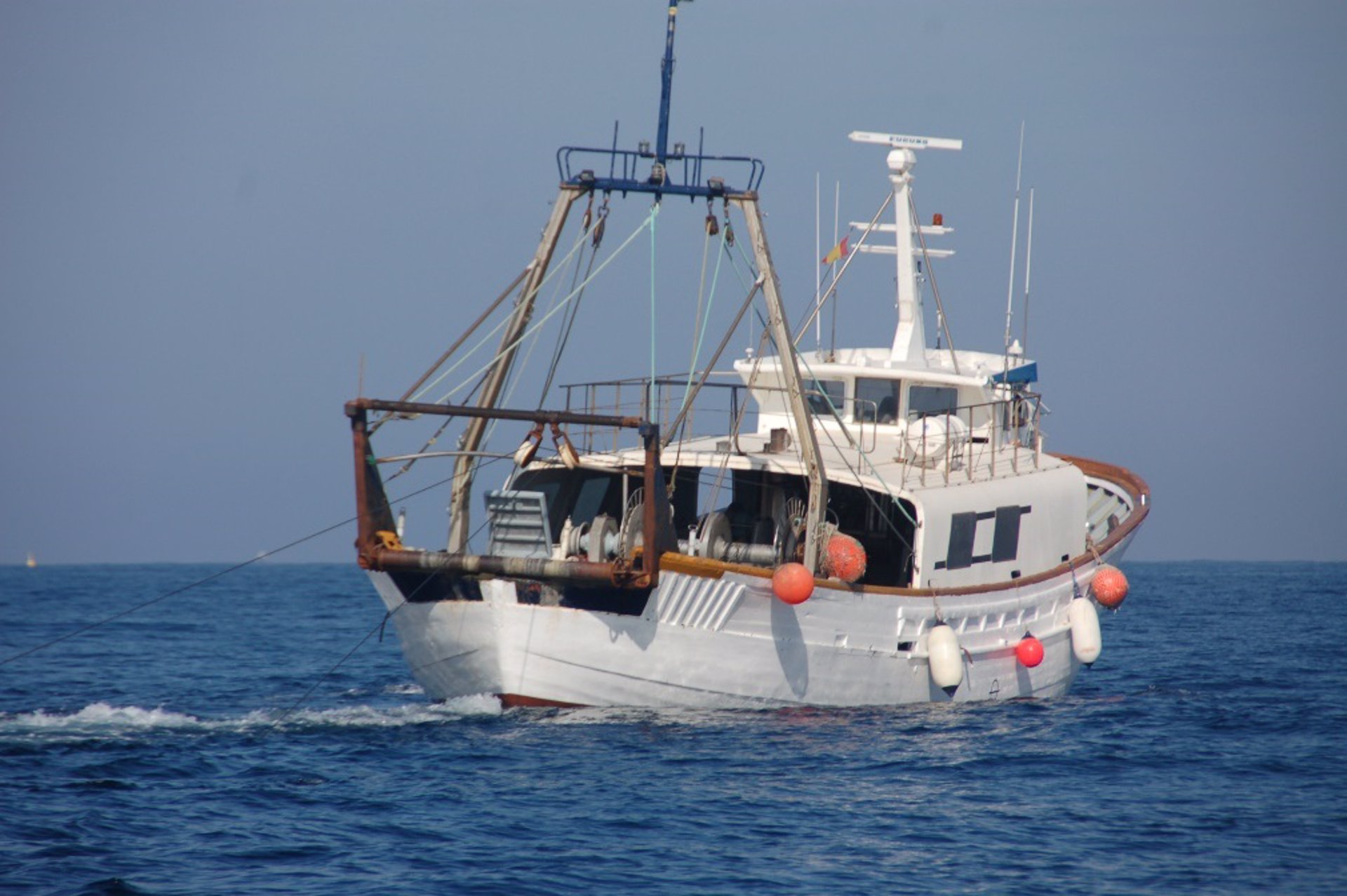 Europa propone prohibir la pesca de fondo en áreas marinas protegidas para 2030