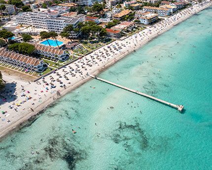 actualidad náutica, noticias náuticas, playa de muro, mejores playas, tripadvisor, baleares, aguas, 