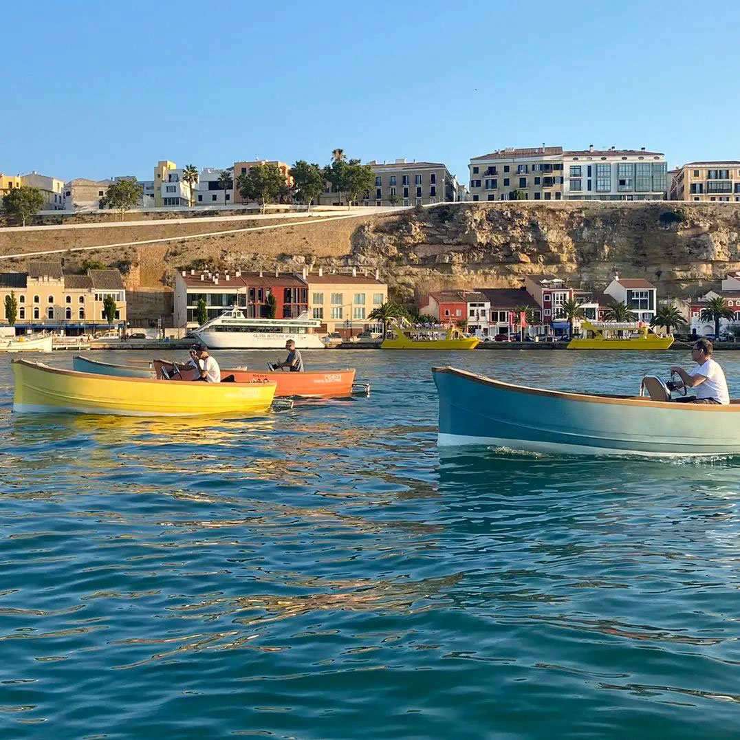 actualidad náutica, noticias náuticas, embarcaciones eléctricas, rebot yachts, astillero, menorca, o