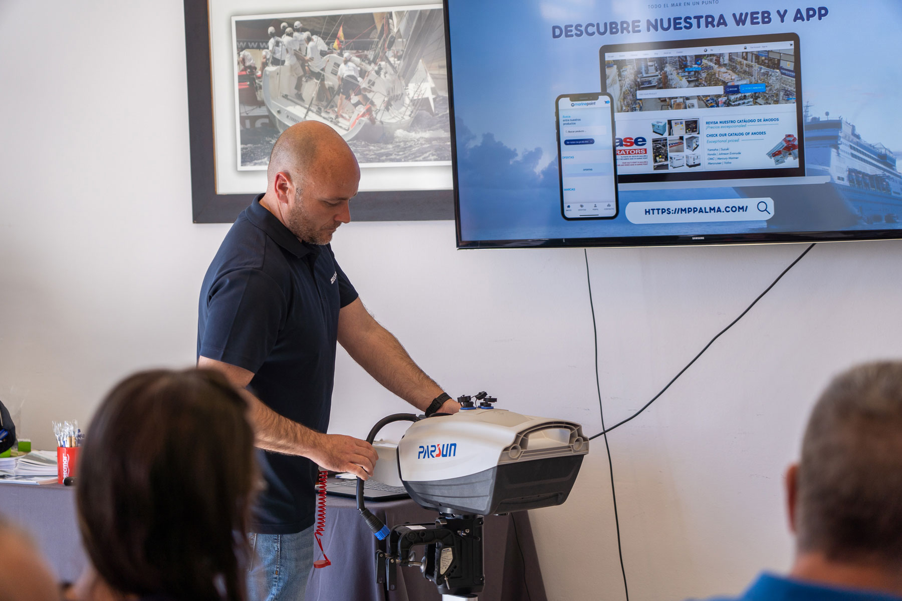 actualidad náutica, noticias náuticas, marine point, embarcación eléctrica, distribuidora náutica, e