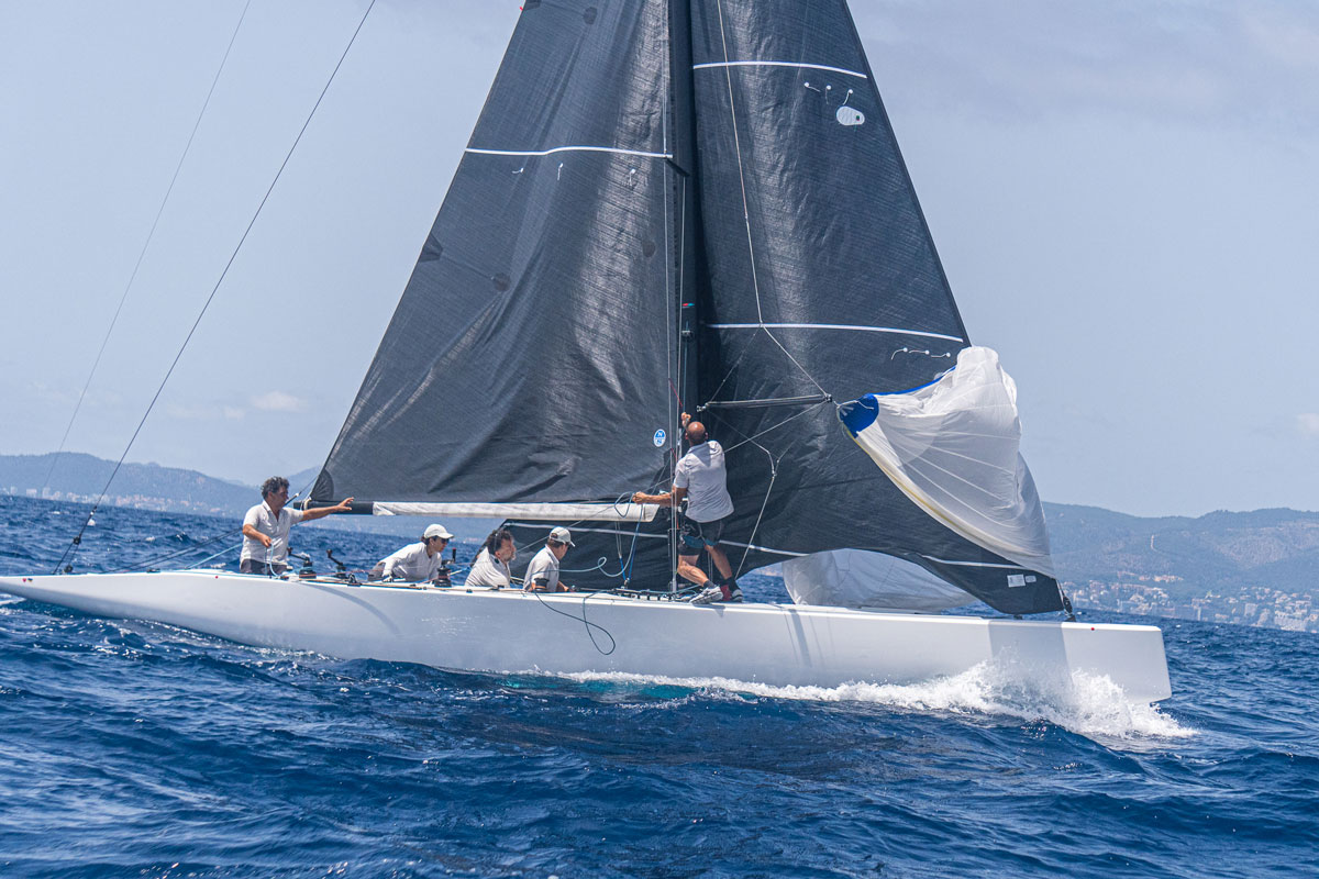 actualidad náutica, noticias náuticas, club nàutic s'arenal, cna, clase 6 metros, regata, vela, mari