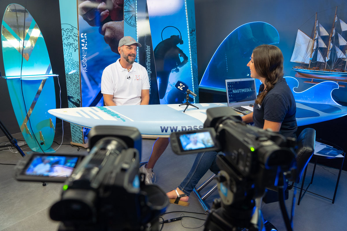 actualidad náutica, noticias náuticas, regata solar, innovación, embarcación, infamous team, prototi