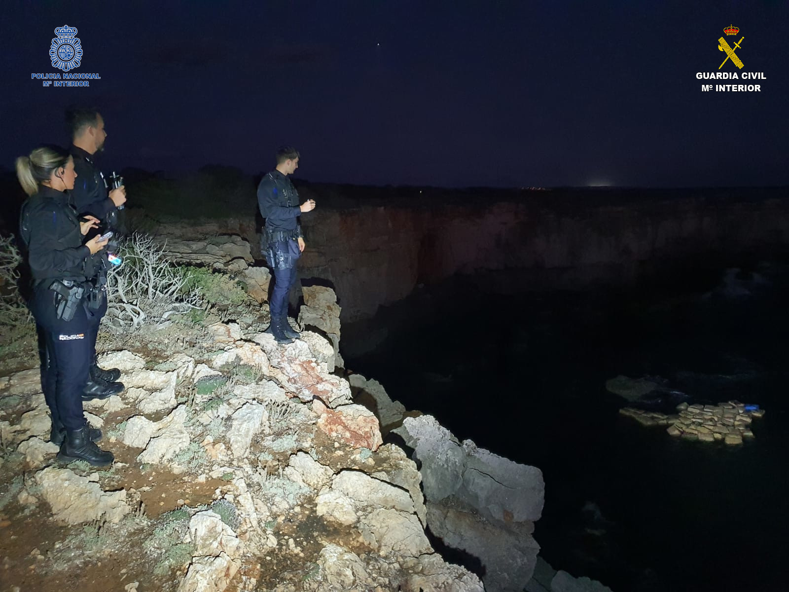 actualidad náutica, noticias náuticas, guardia civil, drogas, fardos, hachís, policía local, calviá,