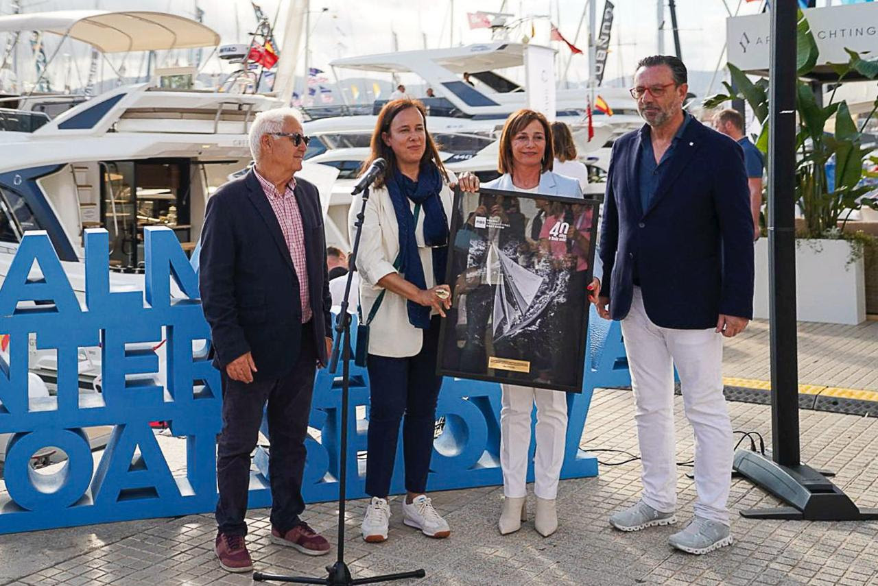 Náutica Morey Premio Marcial Sánchez Barcáiztegui por participar en las 40 ediciones de PIBS