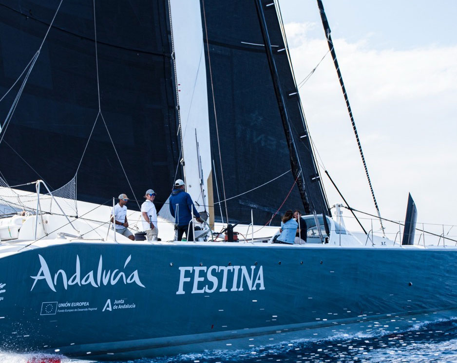 Alex Pella bate su propio récord de la vuelta a Menorca a vela 