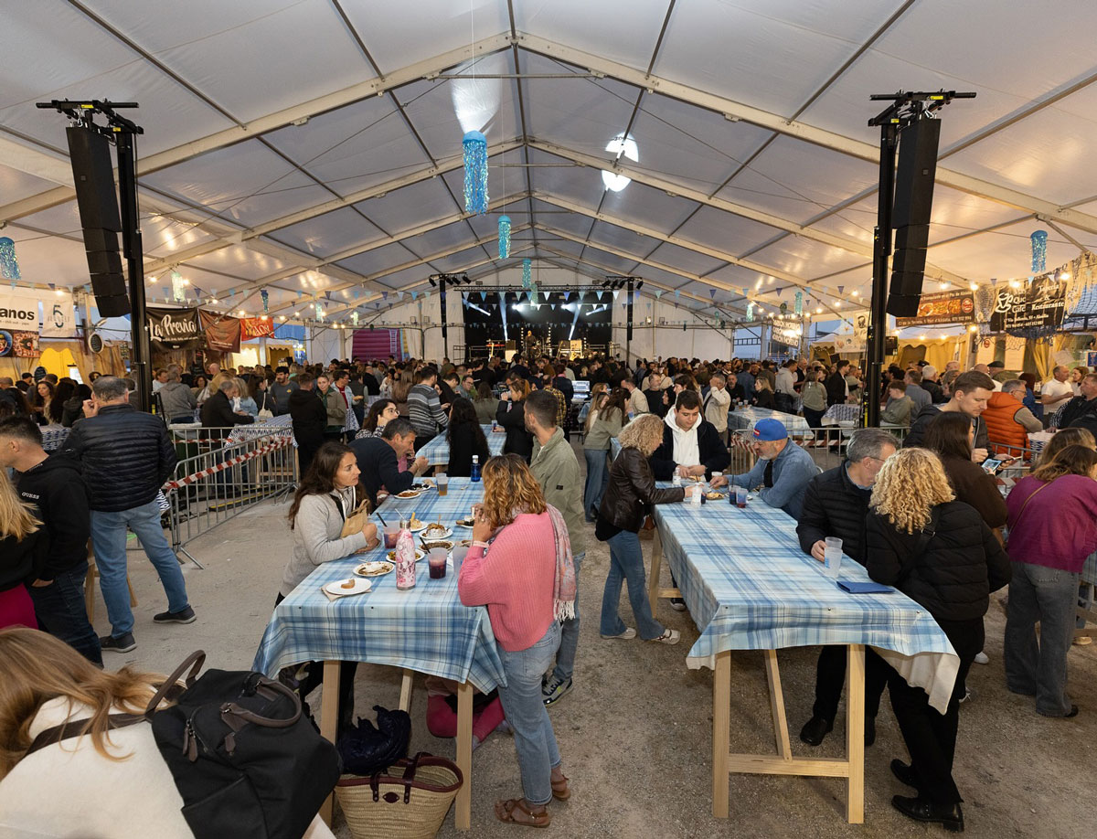 Tradition and gastronomy come together at the 19th Nautical Fair and 18th Cuttlefish Festival