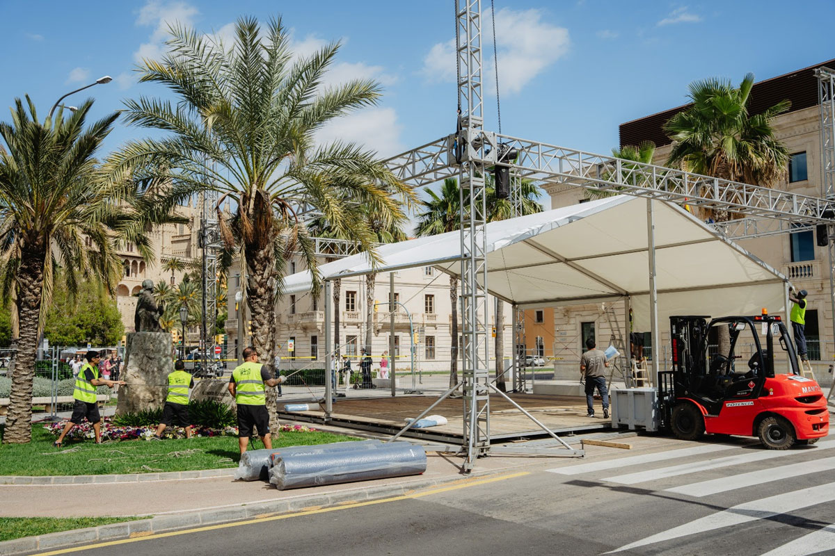 Palma’s Moll Vell prepares to host the Palma International Boat Show
