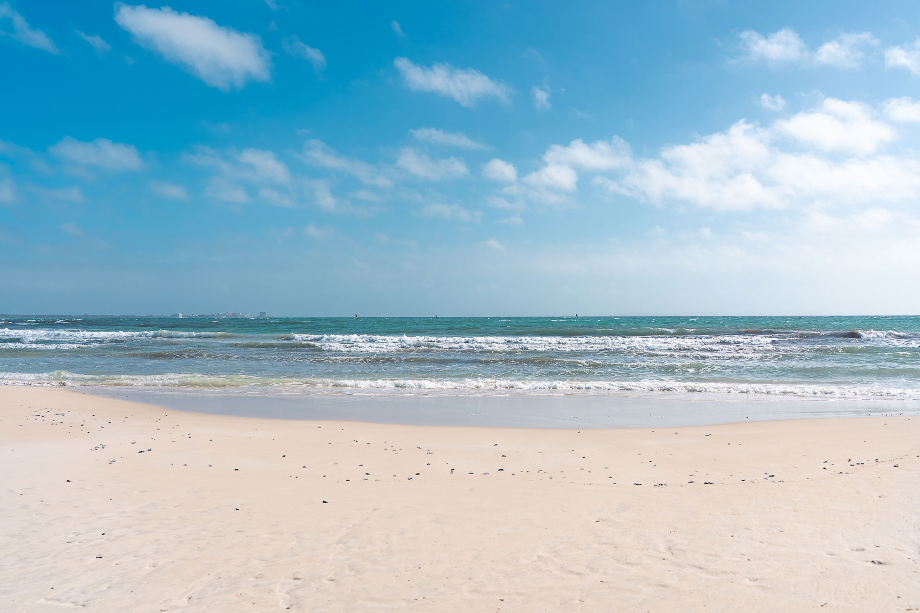 Check the Occupancy of Menorca’s Beaches