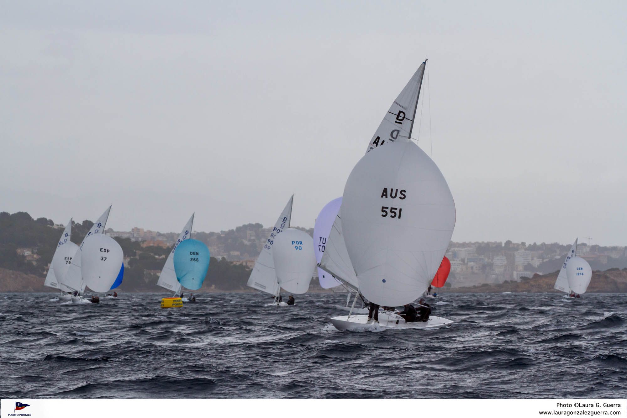noticias náuticas, actualidad náutica, puerto portals, copa del mediterráneo, clase dragon, regata, 