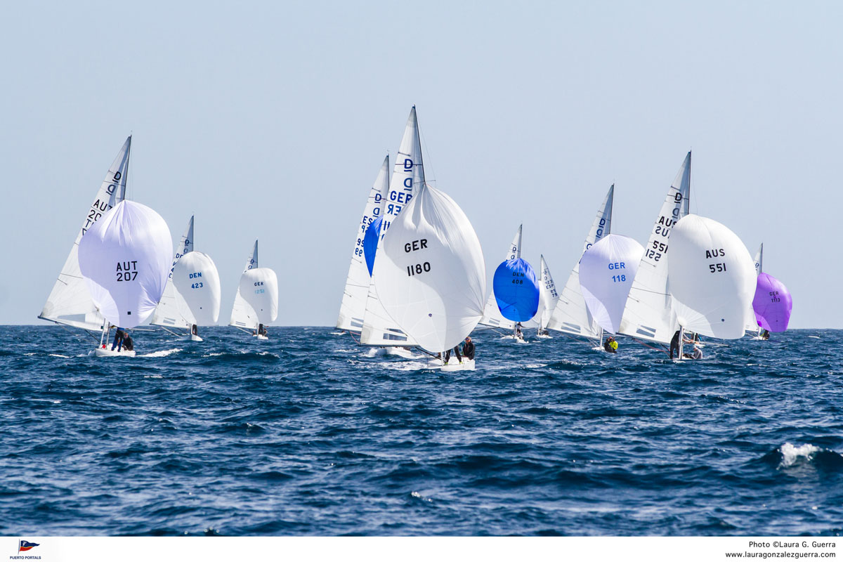 noticias náuticas, actualidad náutica, puerto portals, copa del mediterráneo, clase dragon, regata, 