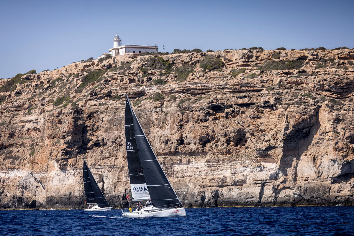 noticias náuticas, actualidad náutica, copa del rey mapfre, regata, vela, regatista, embarcación, Ub