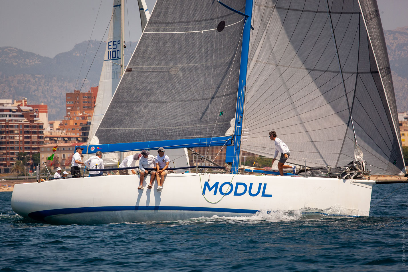 noticias náuticas, actualidad náutica, trofeo fuerzas armadas, armada española, regata, regatista, v