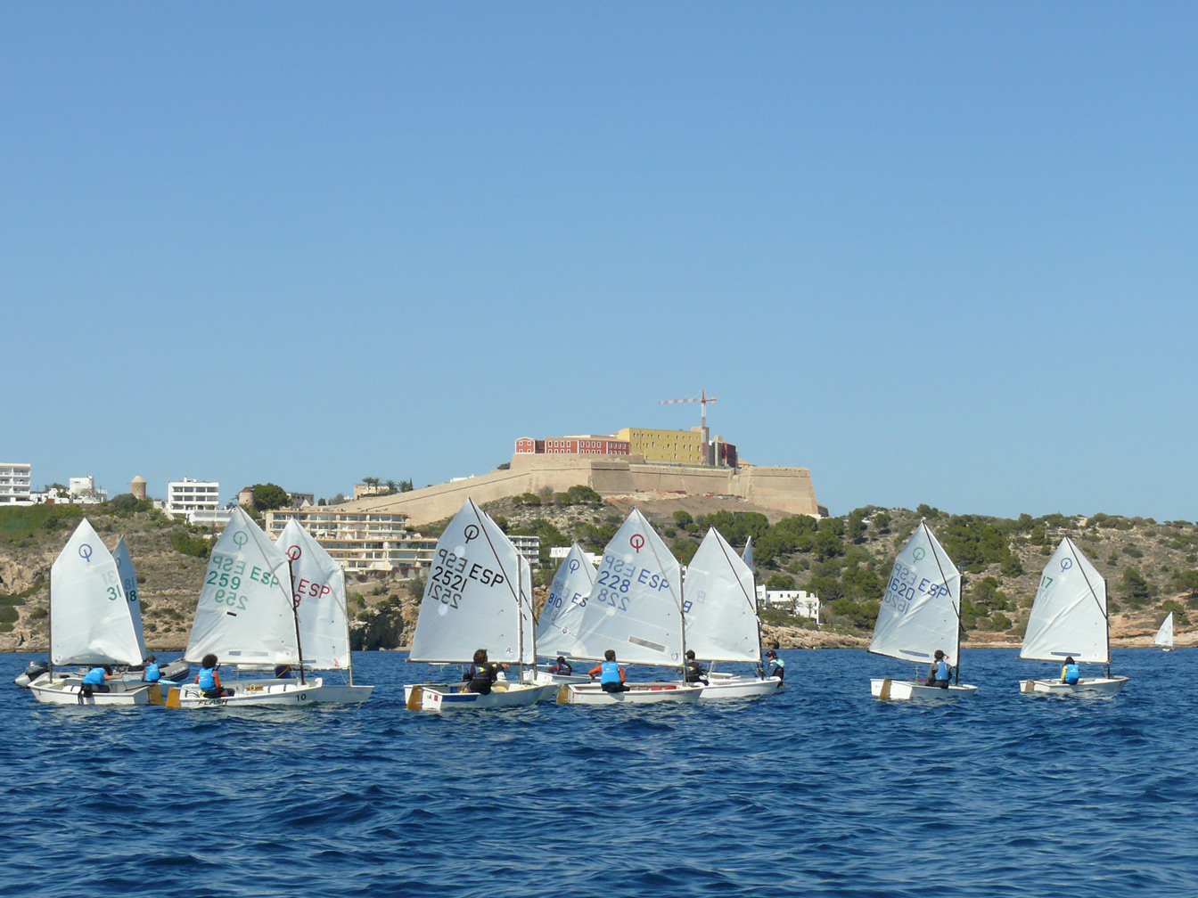 noticias náuticas, actualidad náutica, club náutico ibiza, regata fundación julián vilás, regata, re