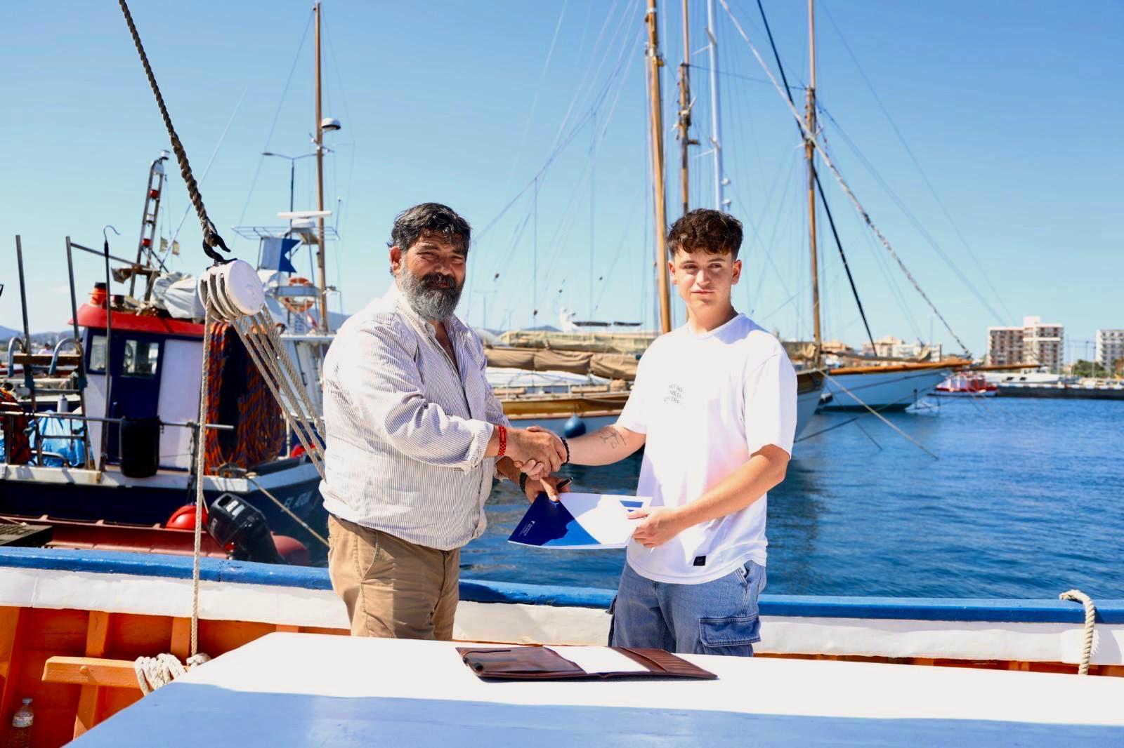 noticias náuticas, actualidad náutica, barca rafael, bou, embarcación, barcos históricos, náutica ma