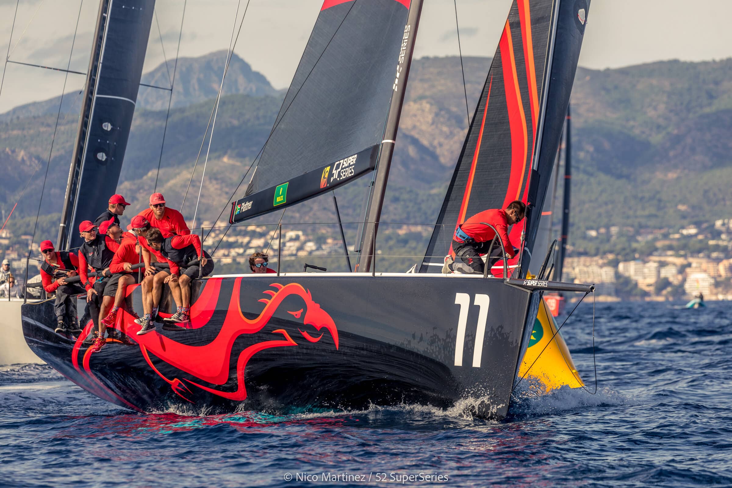 Phoenix se posiciona líder del Mundial tras ganar dos mangas en el Rolex TP52 World Championship