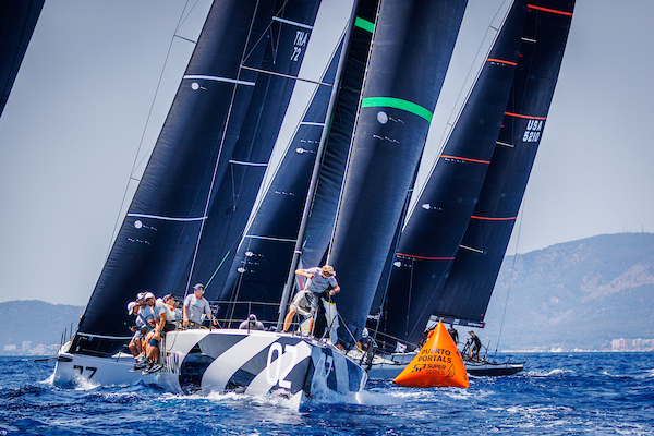 Duelo final en la Puerto Portals 52 SUPER SERIES Sailing Week