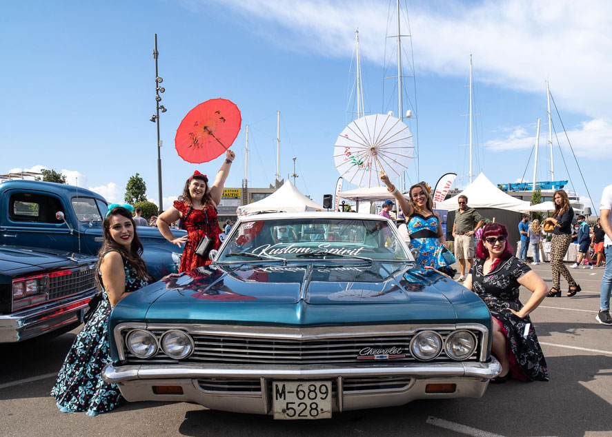 actualidad náutica, noticias náuticas, Port Adriano, American Car Show, coches, americanos, food tru