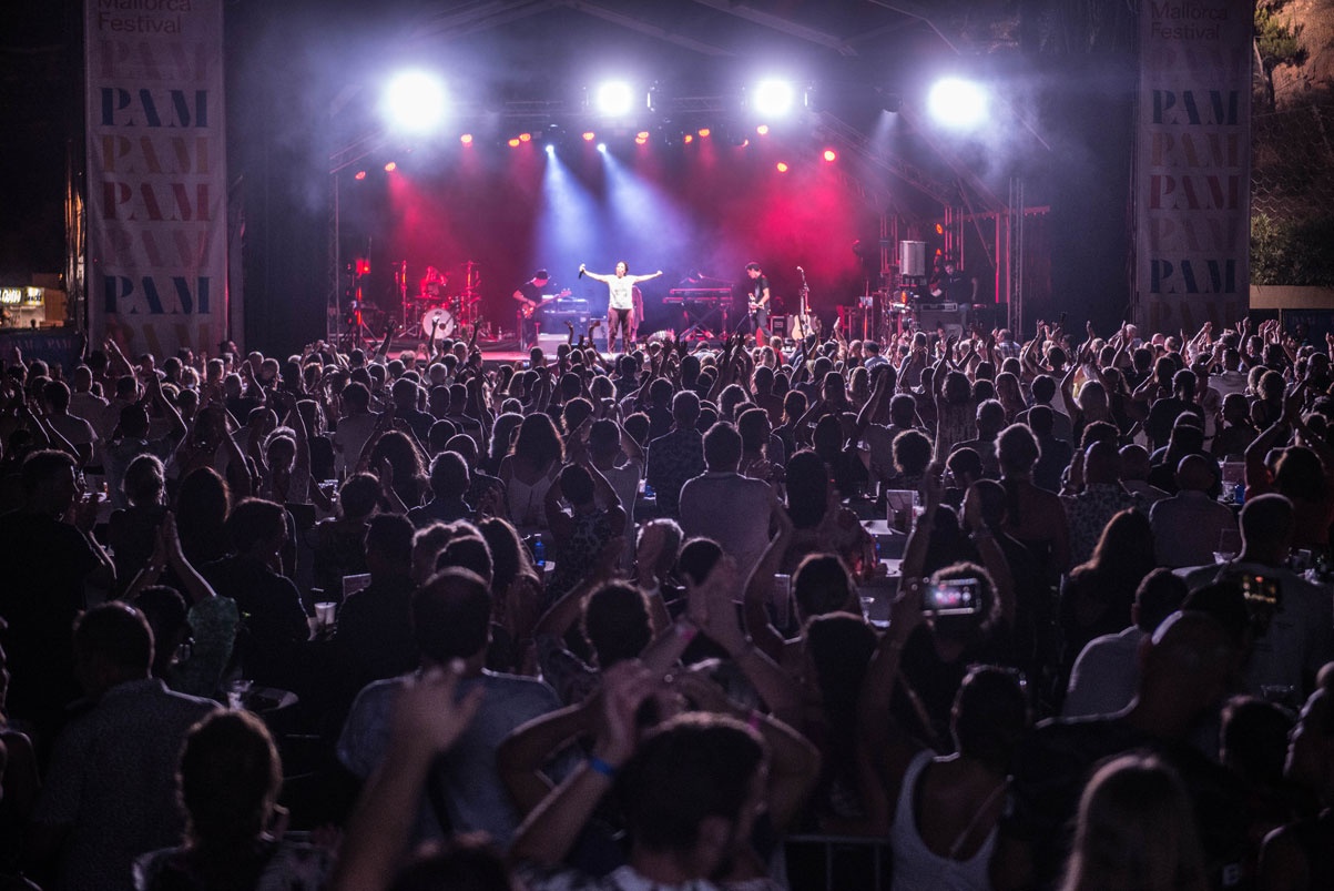 actualidad náutica, noticias náuticas, Port Adriano, festival, música, conciertos, Port Adriano Mall