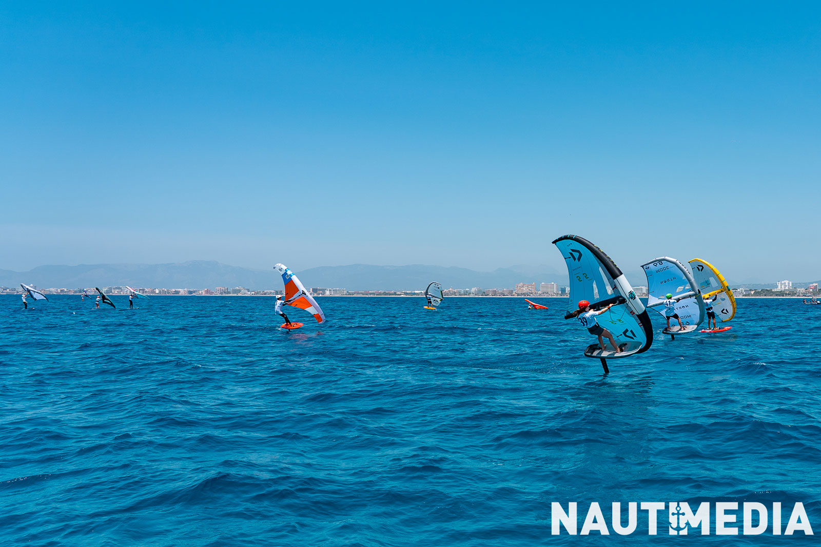 noticias náuticas, actualidad náutica, campeonato de baleares de wingfoil, regata, regatista, vela, 