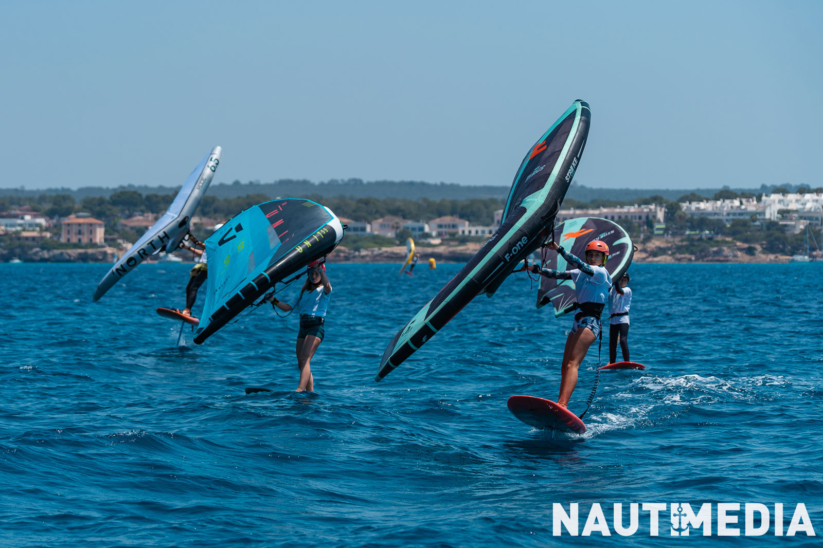 noticias náuticas, actualidad náutica, campeonato de baleares de wingfoil, regata, regatista, vela, 