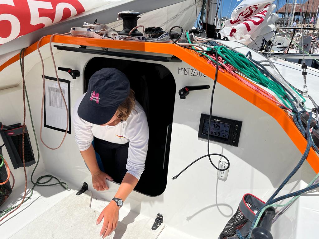 actualidad náutica, noticias náuticas, Aina Bauza, Mini Transat, regata transoceánica, regata, naveg
